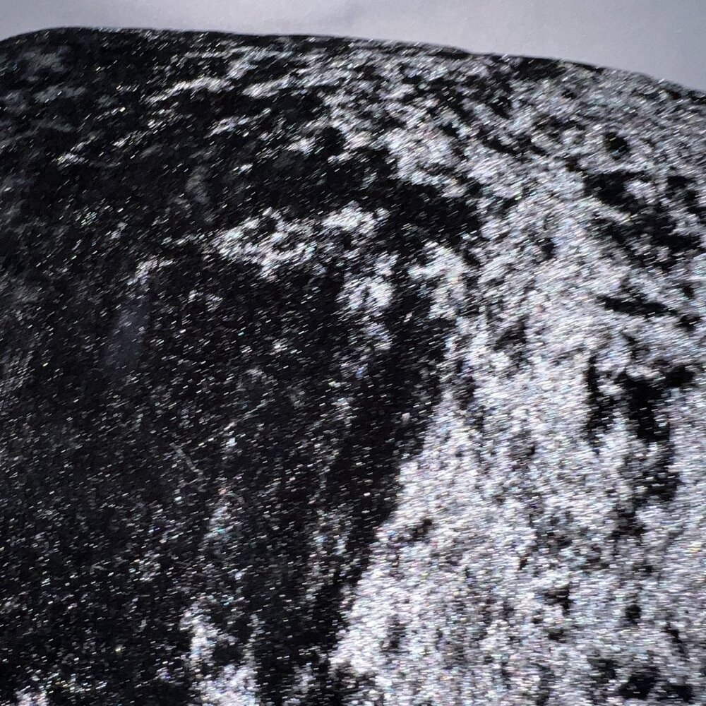 3 Yards Of 60" Wide Black Crushed Velvet Fabric Luxurious Material For Sewing - Picture 2 of 3